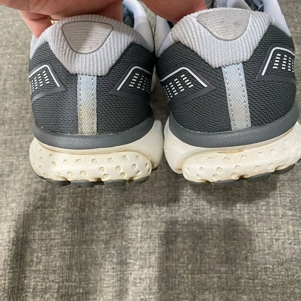 Brooks Ghost 12 Running Sneakers Women Size 9